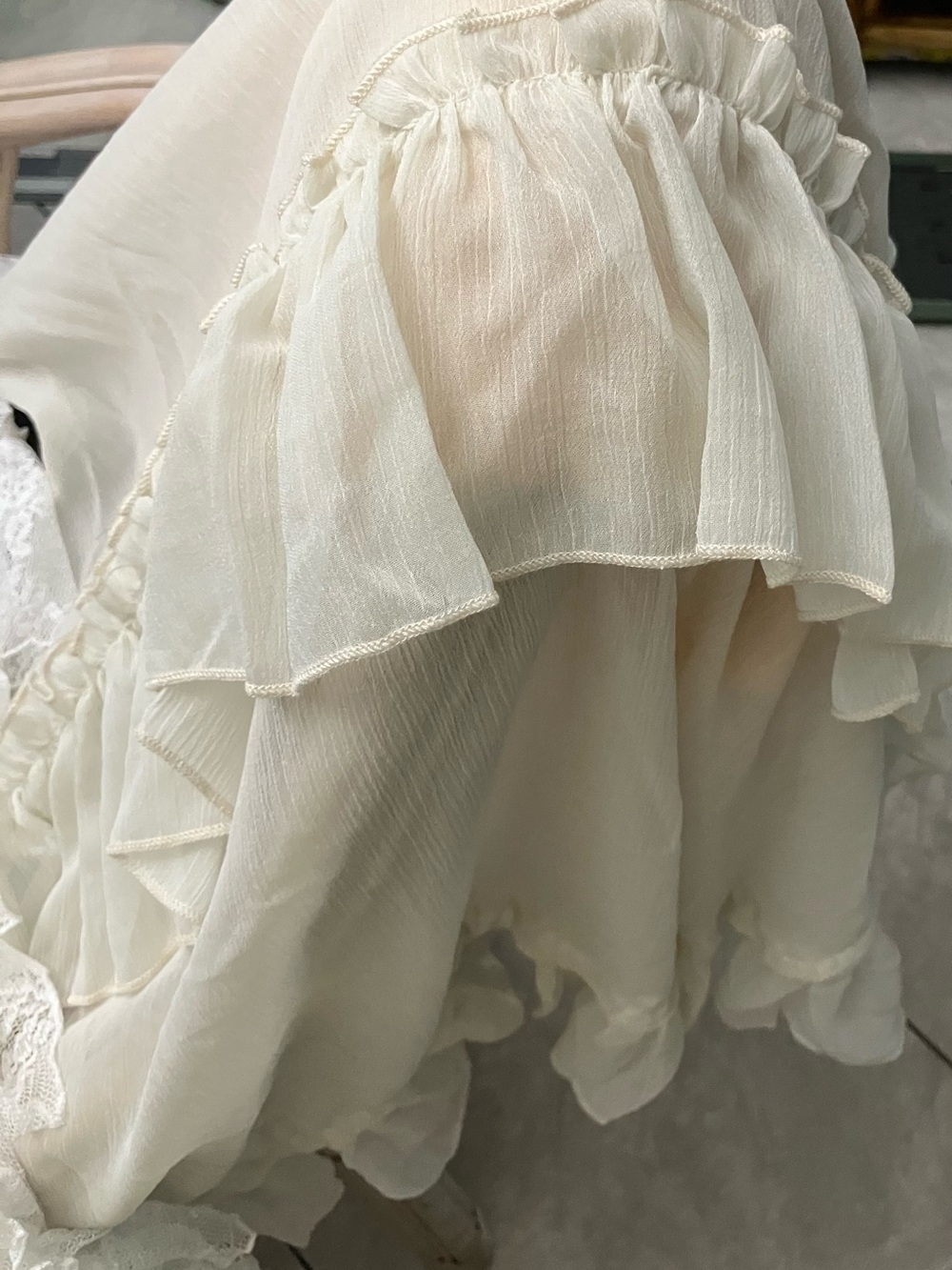 Boho Ruffle Sheer Peasant Top - off white - Picture 7 of 7
